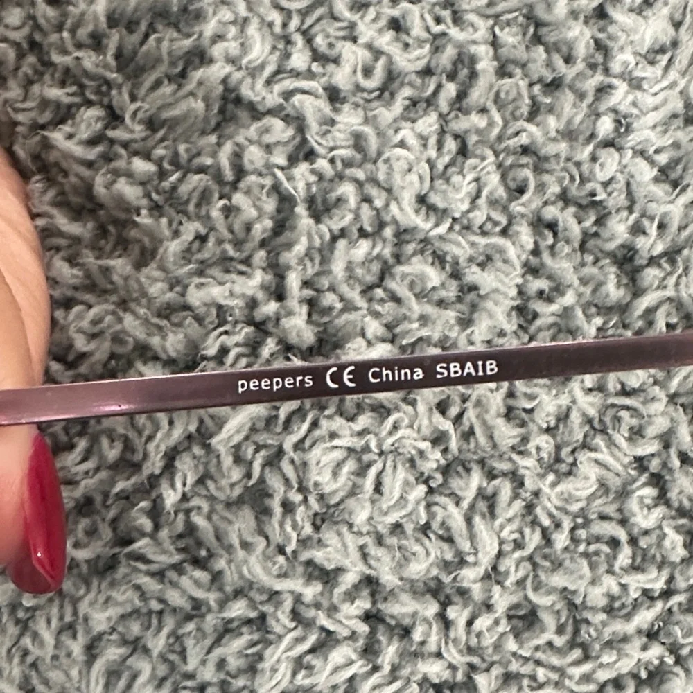 Peepers Metallic Pink Round Glasses—reading glasses - Picture 3 of 6